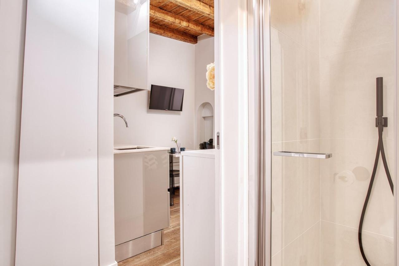 شقة Joivy Delightful 1-Bed Flat In The Centre Of ميلان المظهر الخارجي الصورة